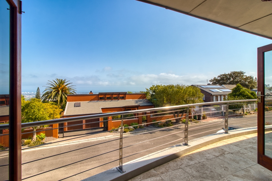5 Bedroom Property for Sale in Monte Sereno Western Cape